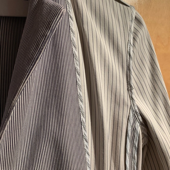 Elie Tahari Reversible Pinstripe Blazer - Picture 6 of 6